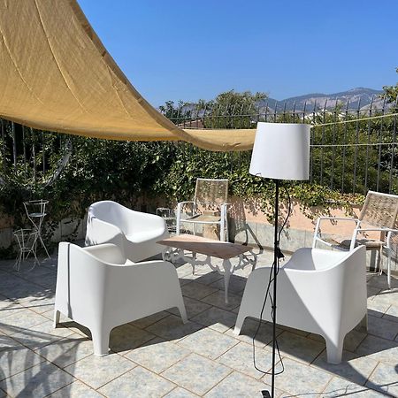 Ferienwohnung A Casa Del Console Mondello Exterior foto